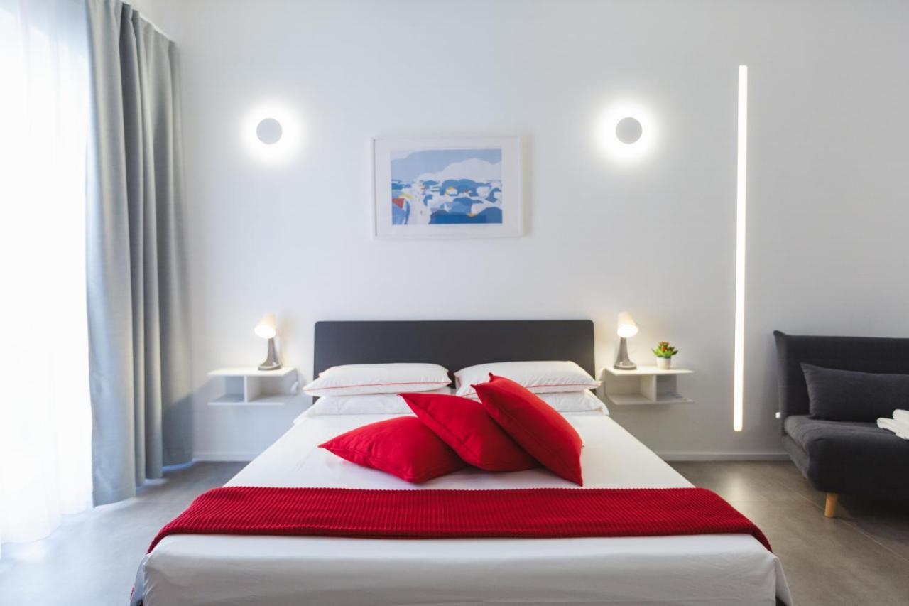 B&B A Due Passi Dal Mare Gela Εξωτερικό φωτογραφία