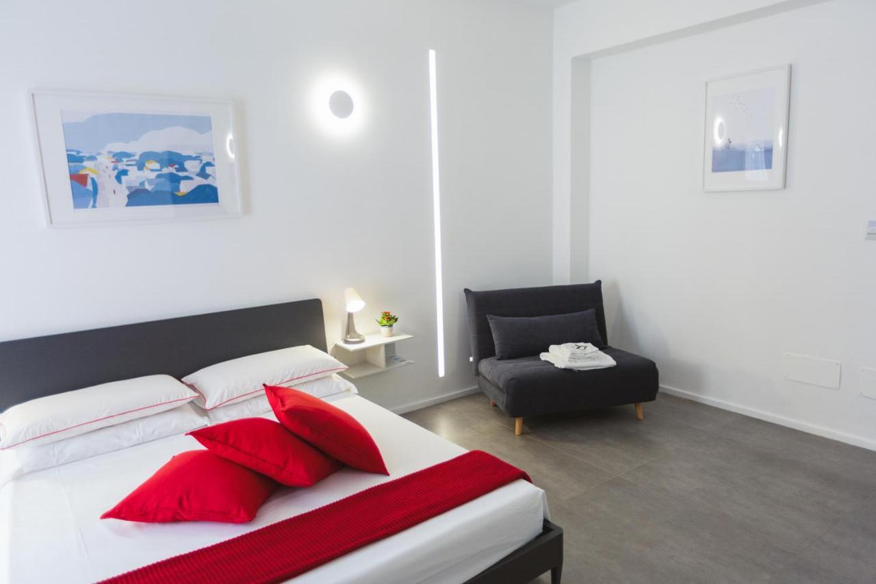 B&B A Due Passi Dal Mare Gela Εξωτερικό φωτογραφία
